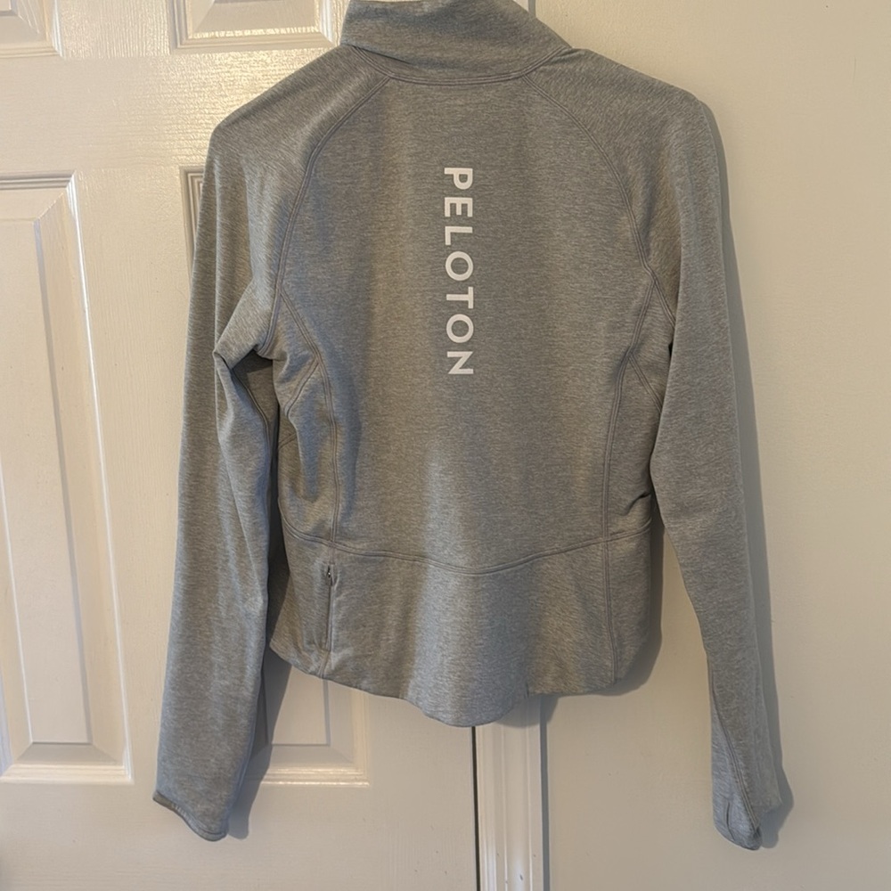 Peloton x lululemon cropped quarter zip